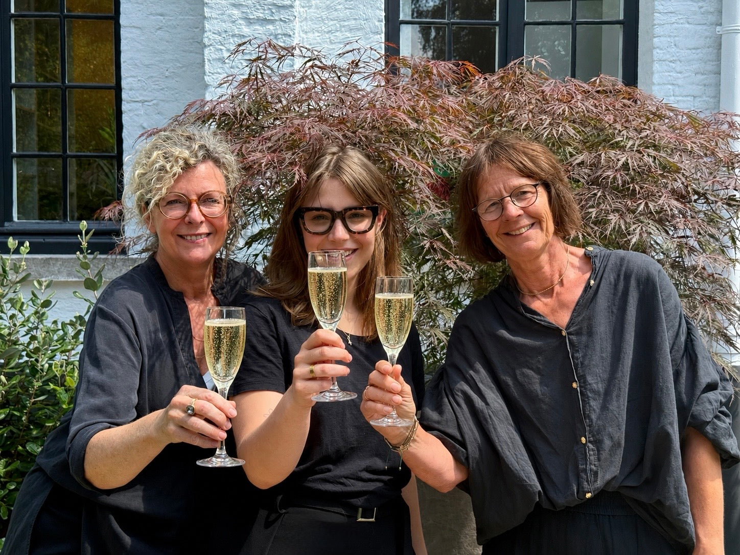 Wij nodigen je graag uit voor onze exclusieve "Summer Sales Evening" op 26 juni!