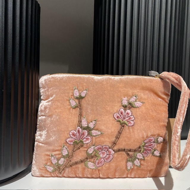 Anke Drechsel Pochette zippée brodée main - Tuileries rose quartz