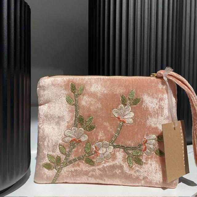Anke Drechsel Pochette zippée brodée à la main - Tuileries rose quartz/nouvelle couleur