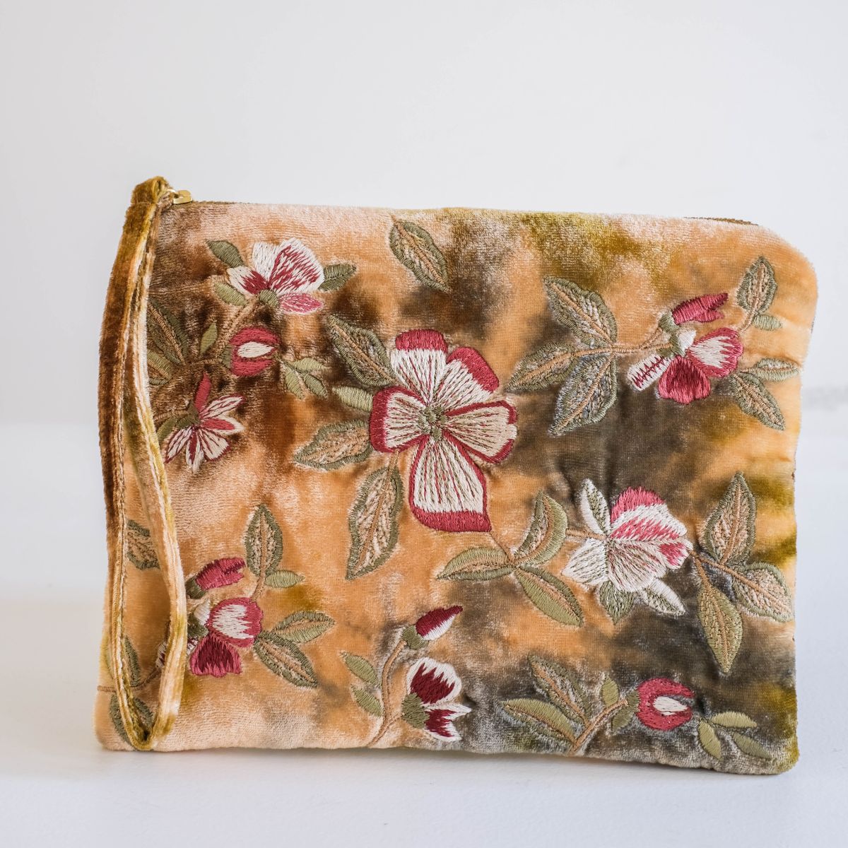 Anke Drechsel Pochette zippée brodée main