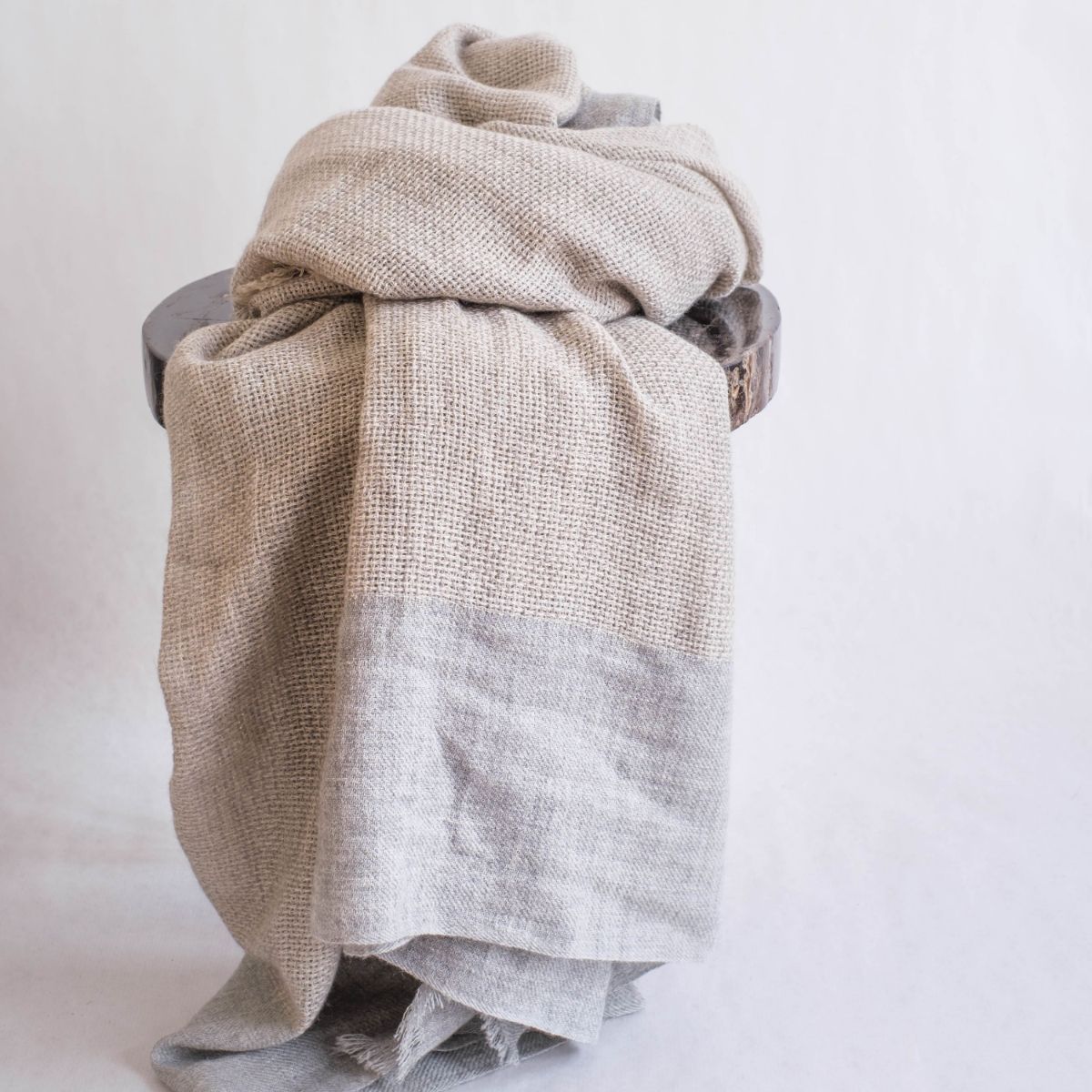 Oyuna plaid ETE Finely Kasjmier Beige & zacht grijs