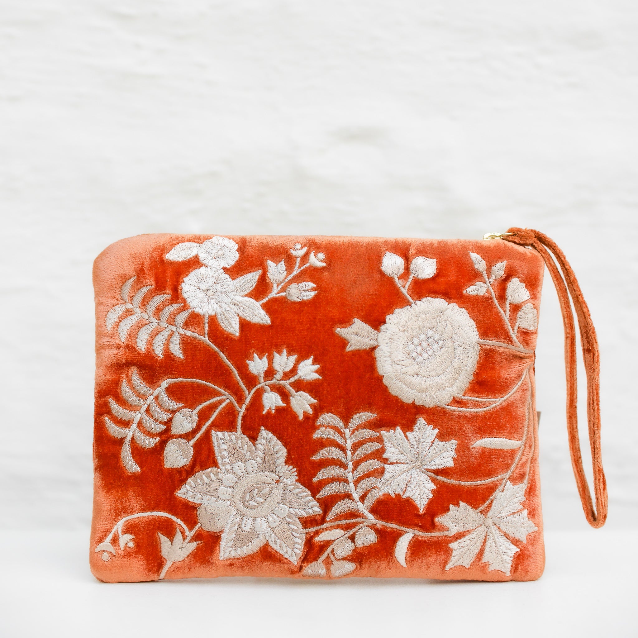 Anke Drechsel Pochette zippée brodée main