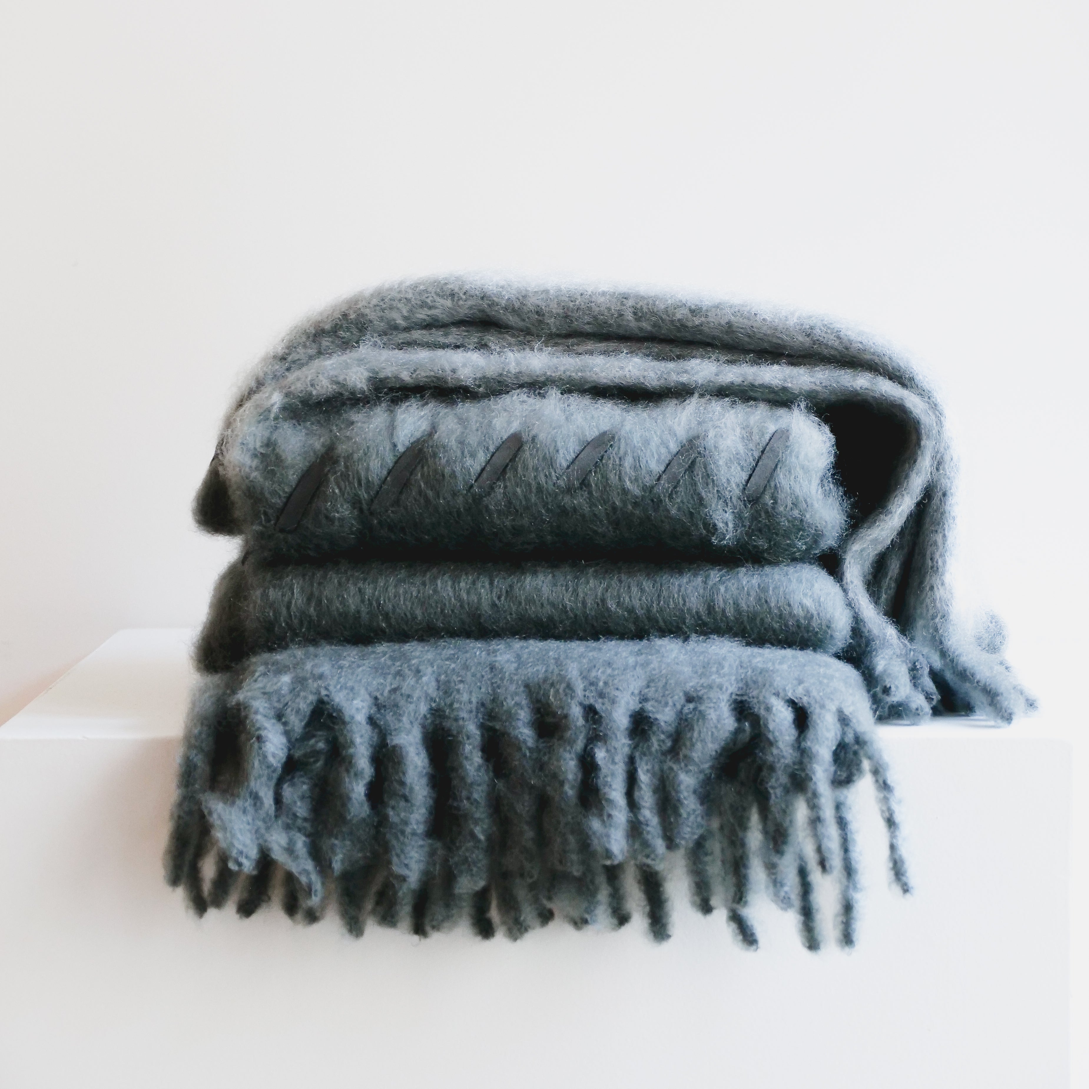 Plaid Ezcaray Stitching (ST-8)