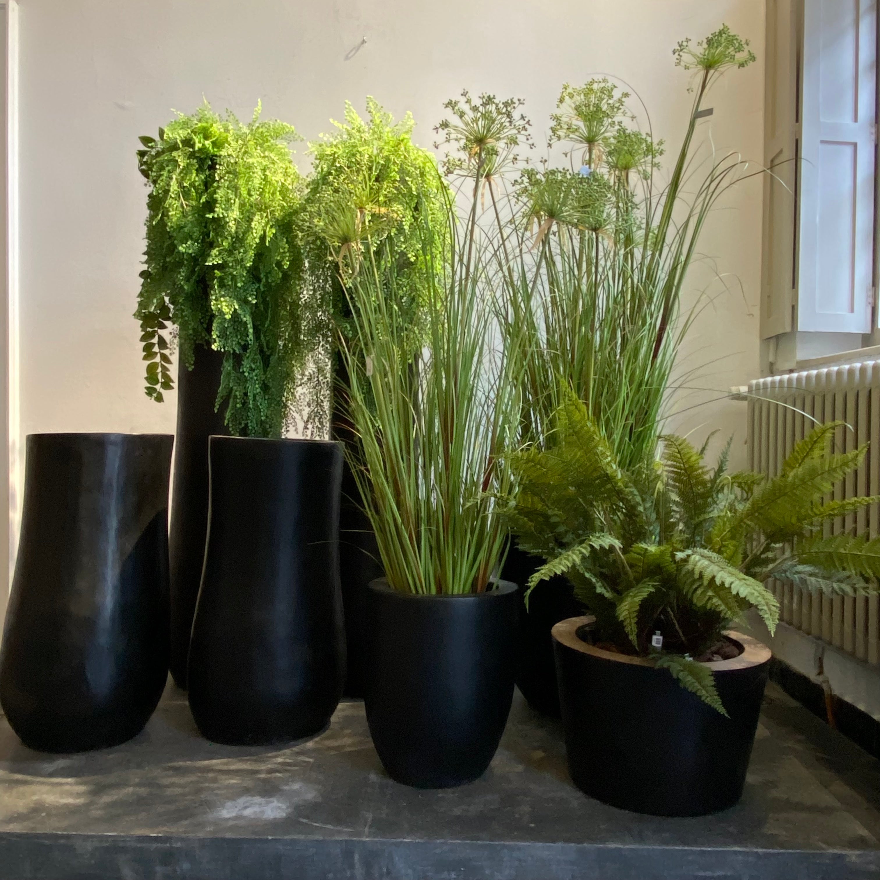 Magazijn Breit - Houten pot zwart