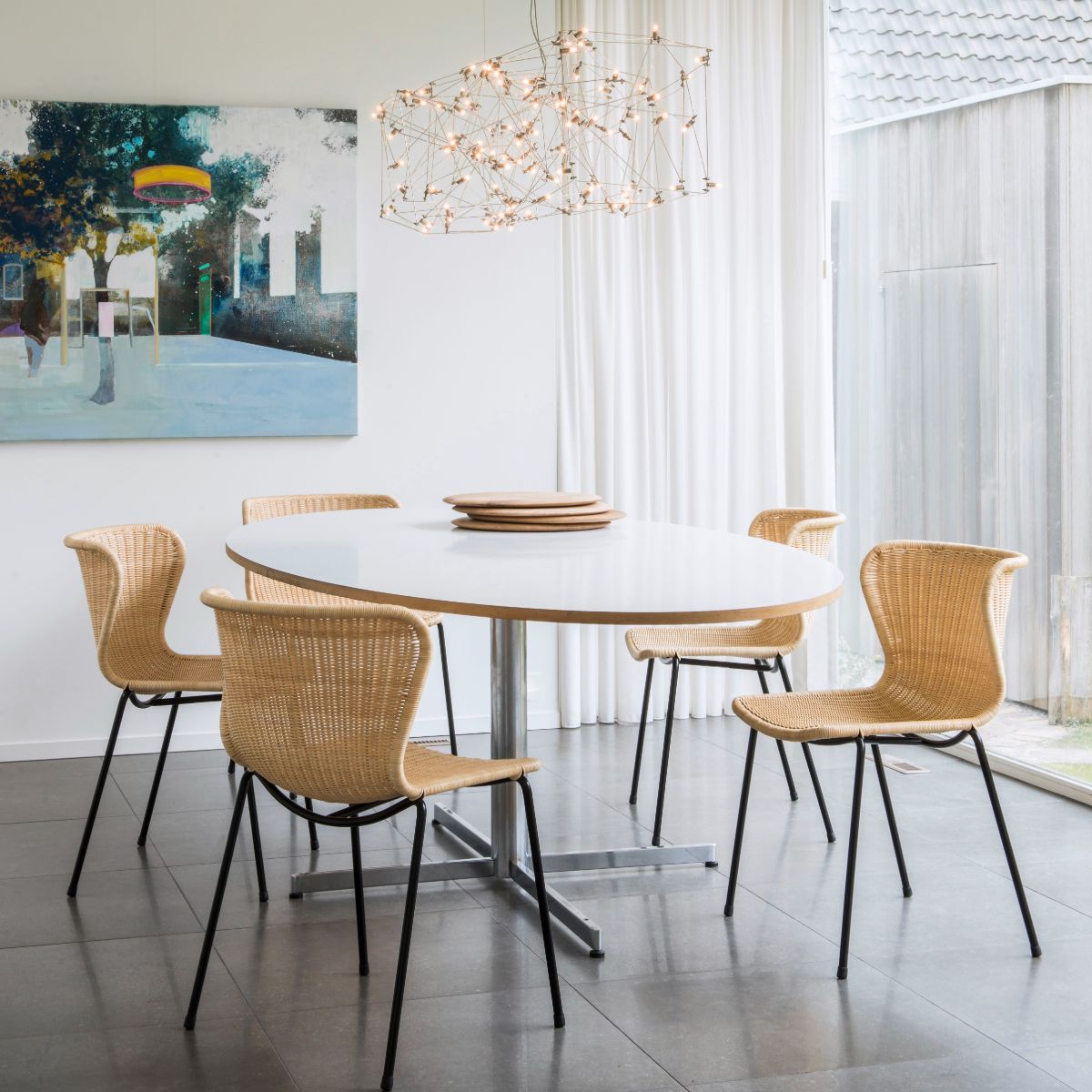 Feelgood designs chair C603 Indoor - by Yuzuru Yamakawa