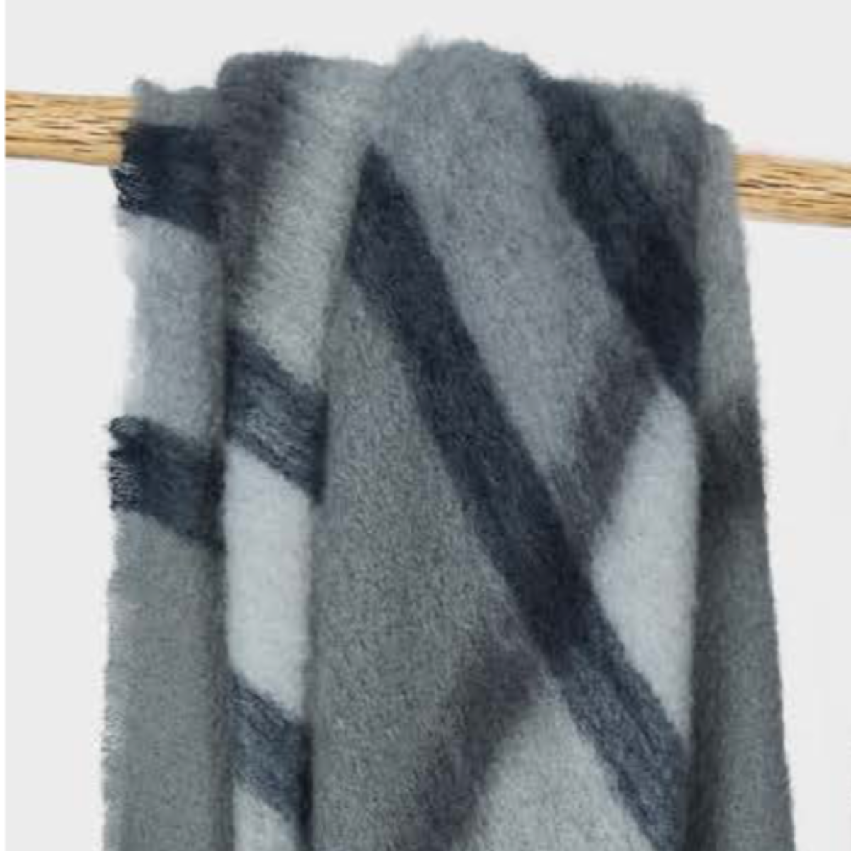 Plaid Ezcaray Mohair Throw (721)