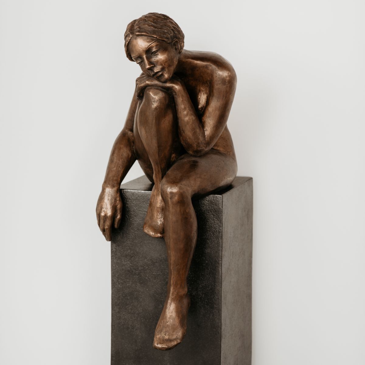 Statue en terre cuite Tereza