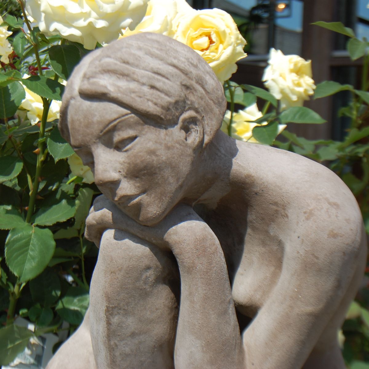 Statue en terre cuite Tereza