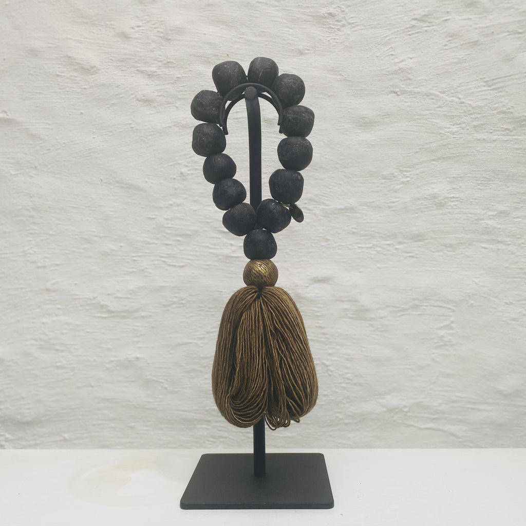 Studio Julia Atlas - recycles glass Ghana, bronze, Merino Wool Tassel