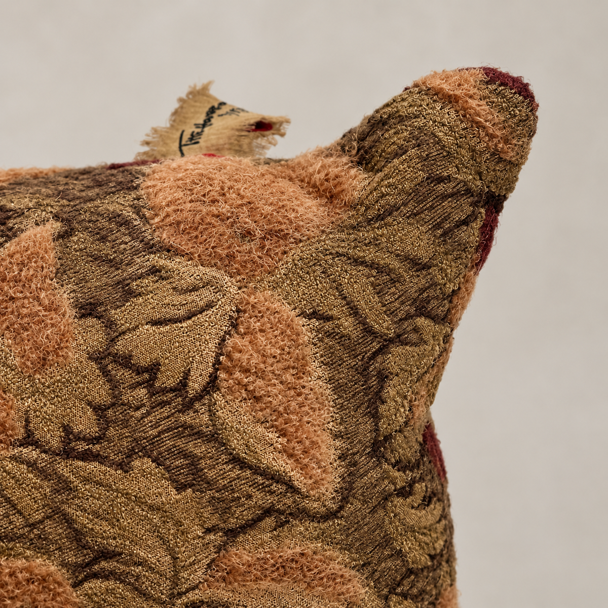 Coussin en édition limitée LITHOPS, 55x55
