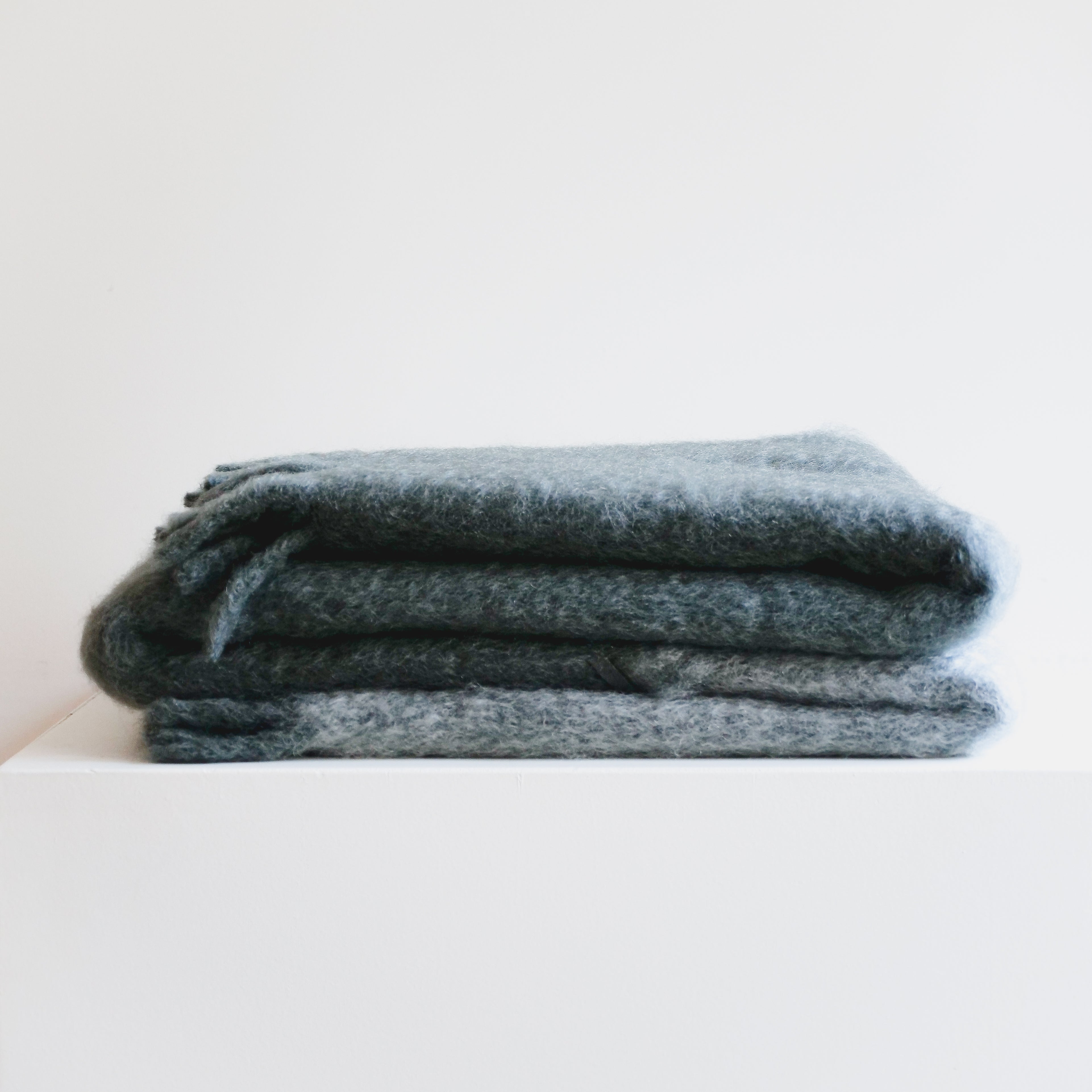 Plaid Ezcaray Stitching (ST-8)