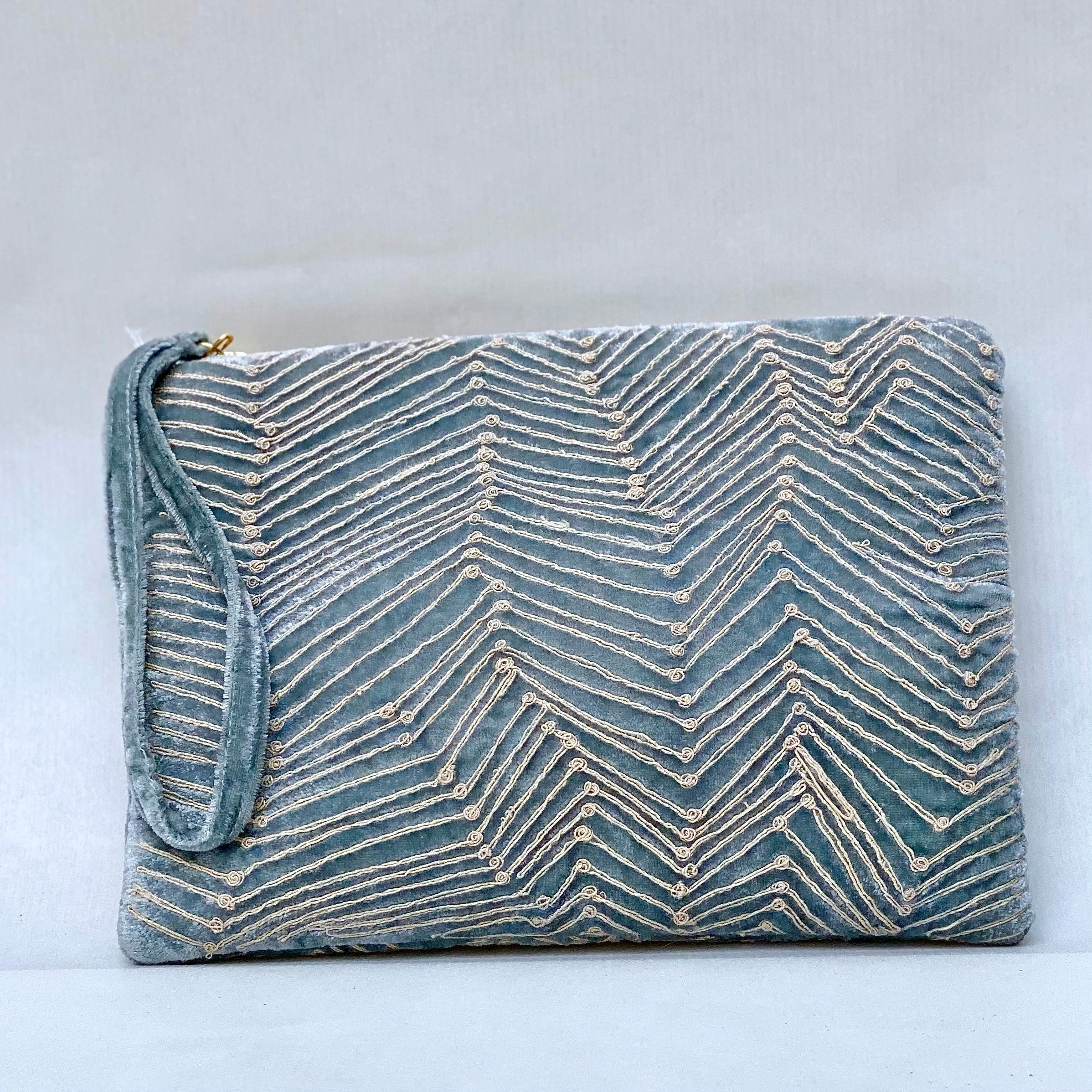 Anke Drechsel Pochette zippée brodée main