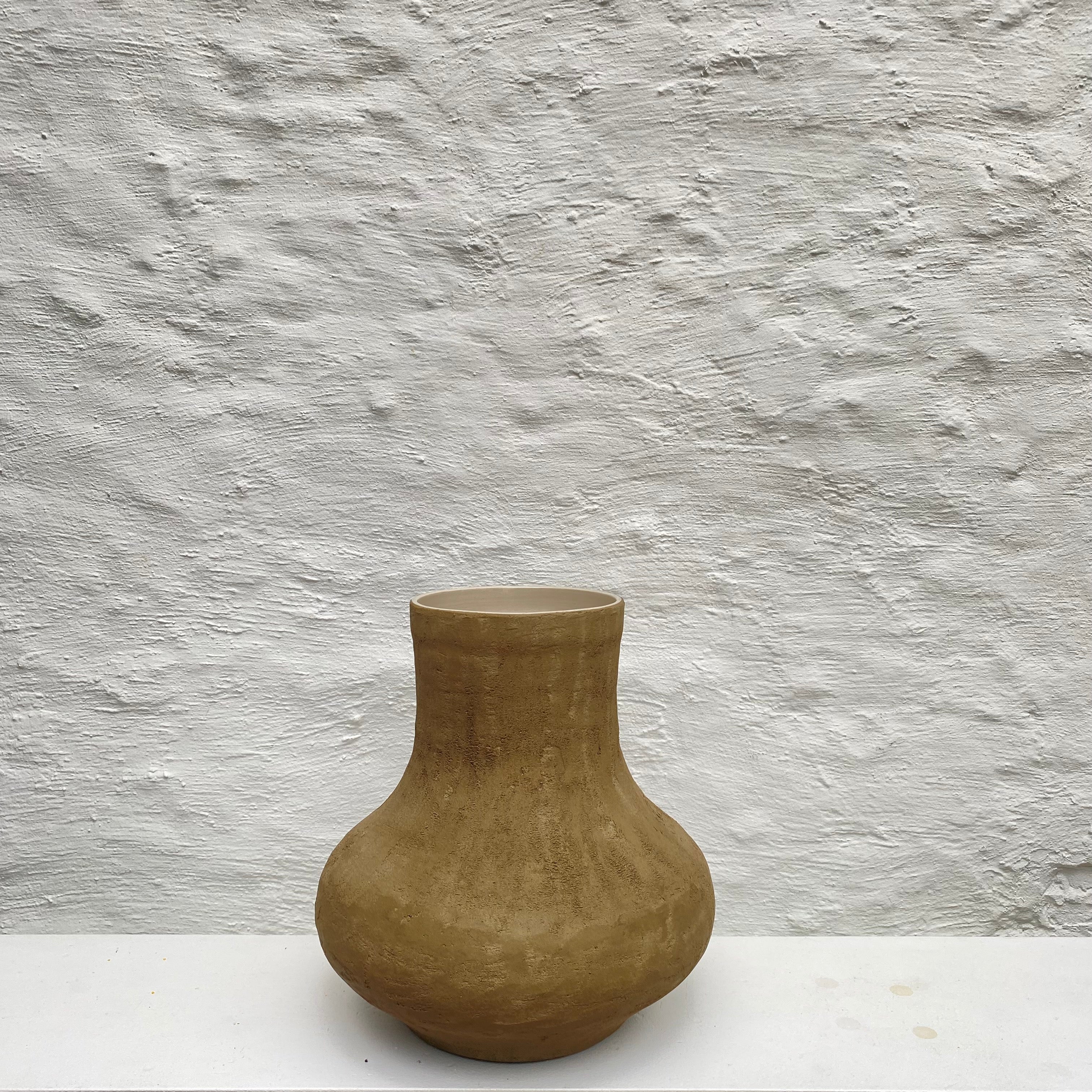 Joterie - La Dame Une - Vase BONHEUR (Olive)