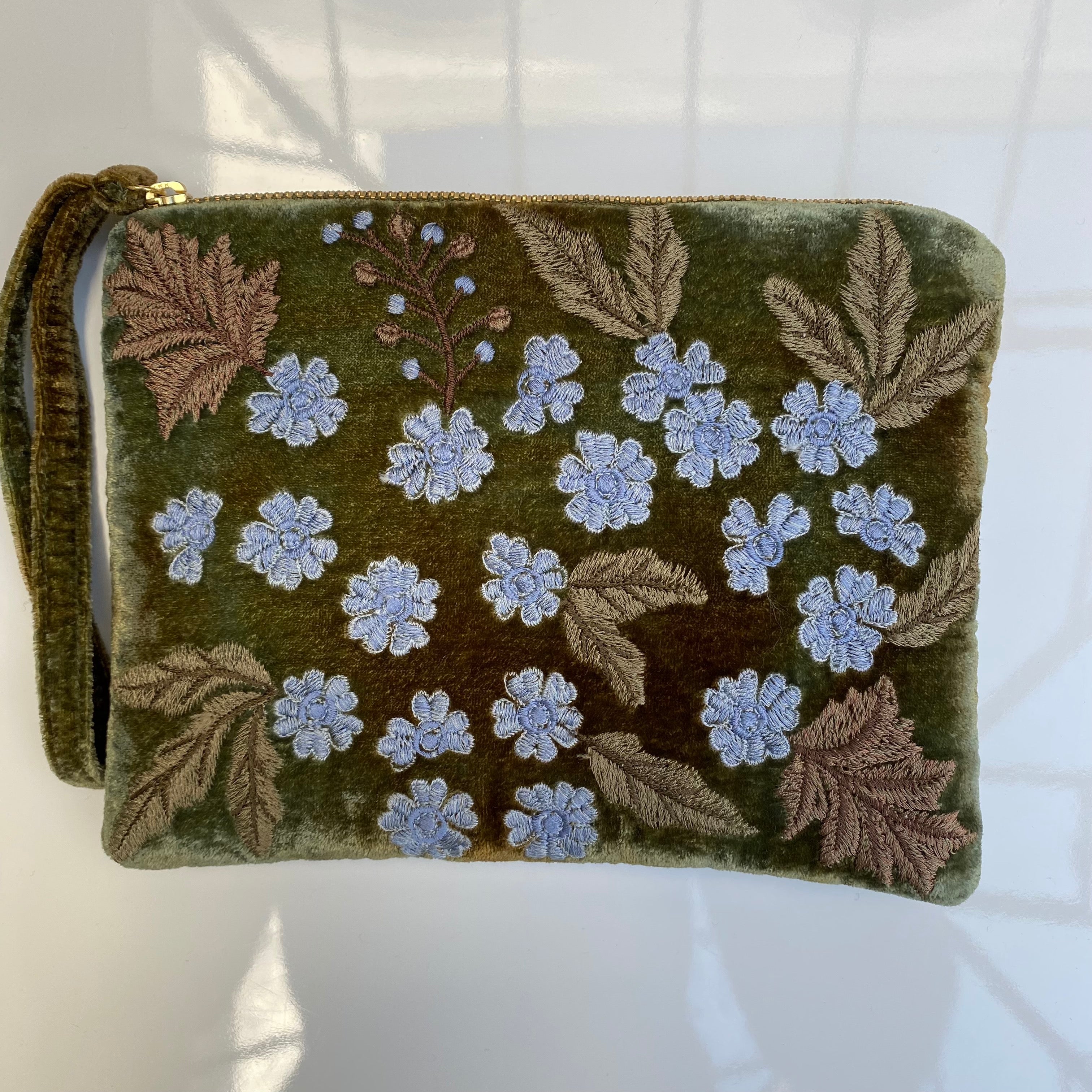 Anke Drechsel Pochette zippée brodée main