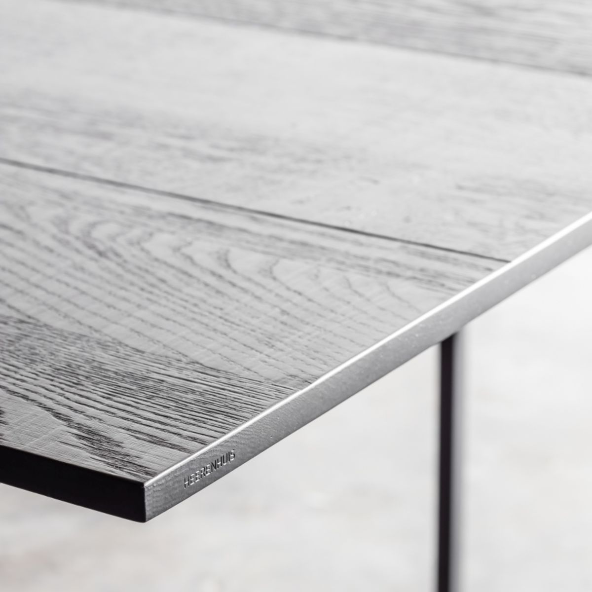 Table de salle à manger Heerenhuis Mesa Nero